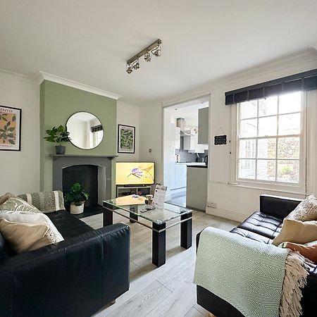 Stylish & Spacious City Centre 3-Bedroom Townhouse - Sleeps 6 Cantorbéry Extérieur photo